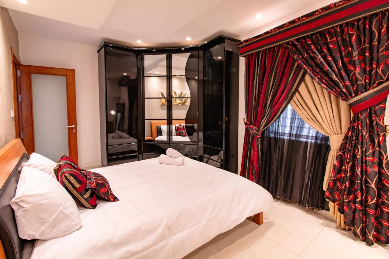 Stylish Corner Maisonette - Sunflower Birkirkara